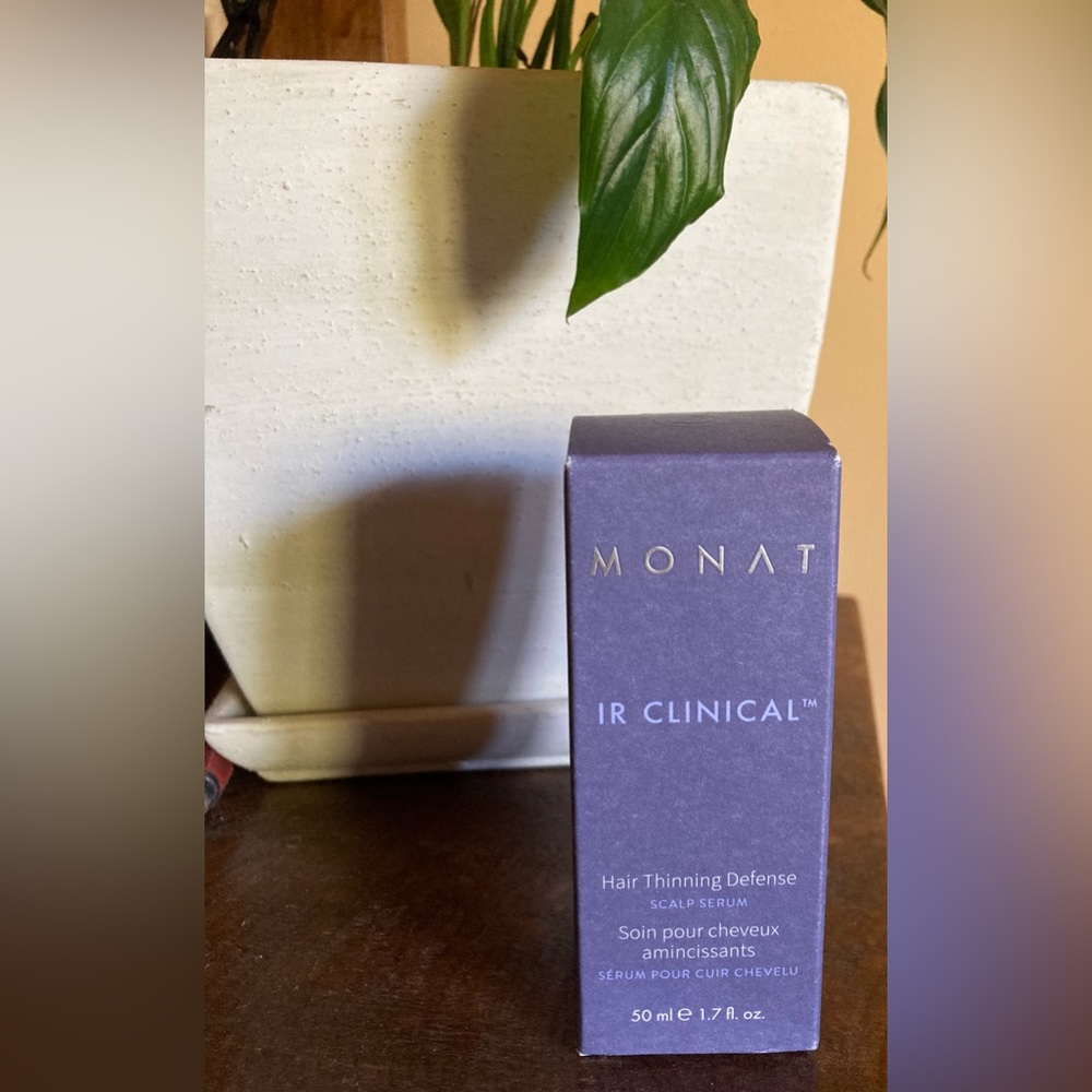 Monat. IR Clinical™ Hair Thinning Defense Scalp Serum